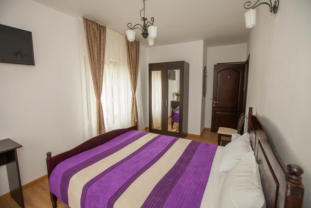 Pensiunea Aurora Hotel Racova Buitenkant foto